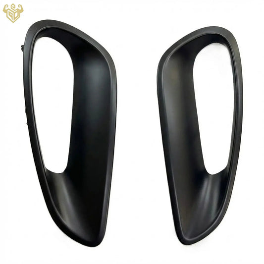 replacement side intake covers for Porsche 911 GT3 RS in stealth matte black.