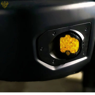 Close-up of Amber Yellow LED pod on an FJ cruiser wing delete bracket.